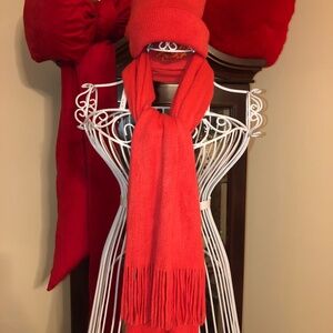 Just in NWOT Amanda Smith Coral Scarf and winter hat set